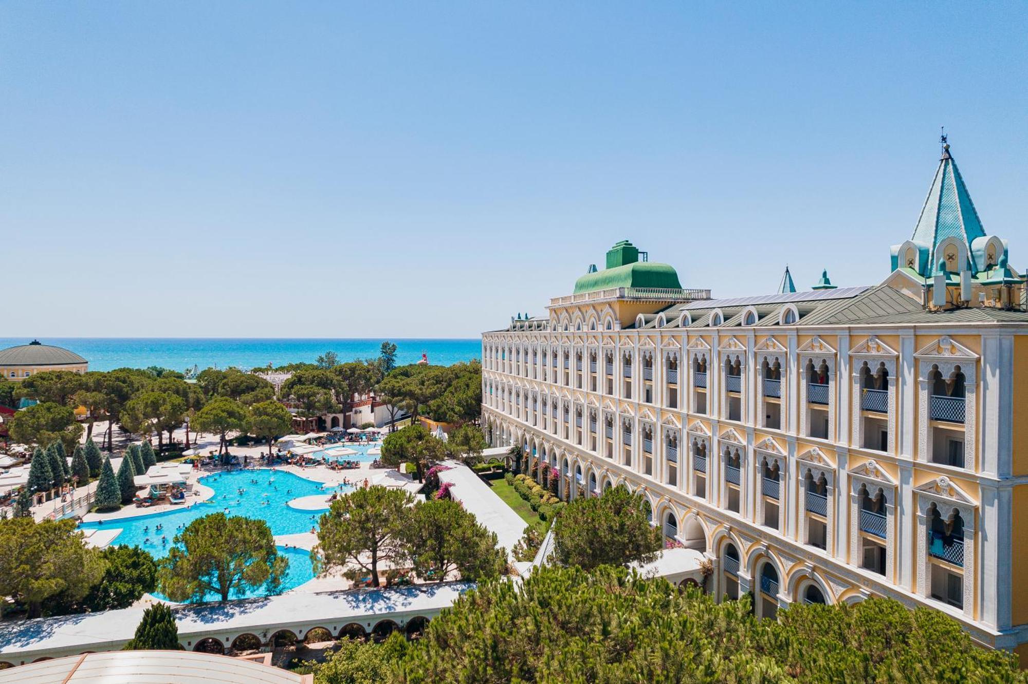 Kremlin Palace Αττάλεια Εξωτερικό φωτογραφία Sheraton Grand Antalya Resort