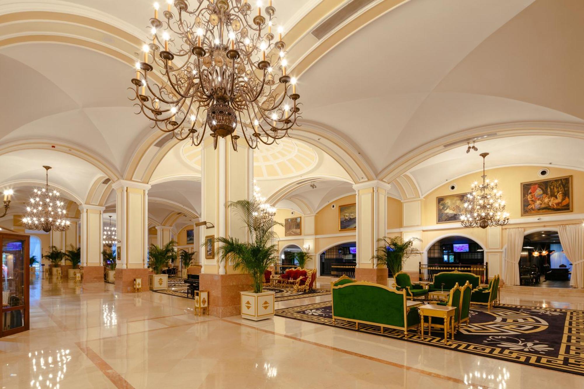 Kremlin Palace Αττάλεια Εξωτερικό φωτογραφία Lobby